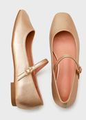 Ellen Gold Ballarina Pumps