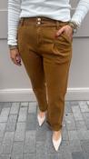 Cora Mom Fit Jeans