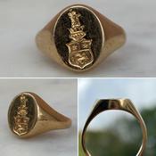 Vintage Gold Signet Ring image