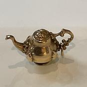 Vintage Teapot Charm