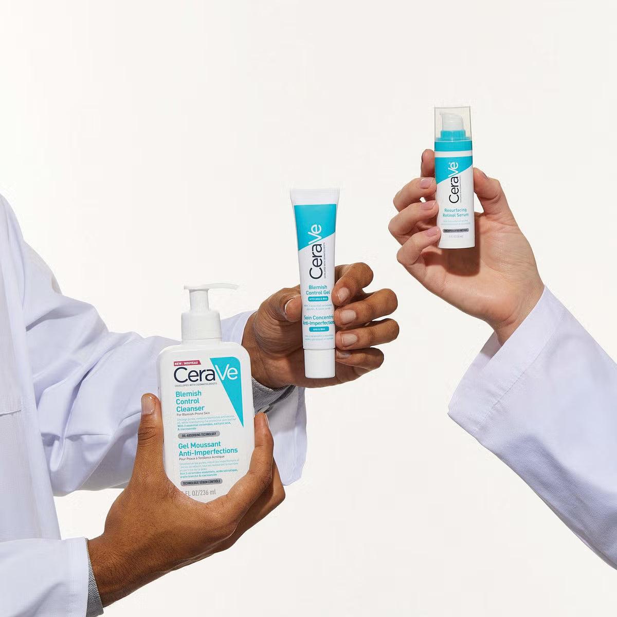 CeraVe Retinol Serum 30ml - Reduces Post-Acne Marks & Pores, Restores Skin Barrier