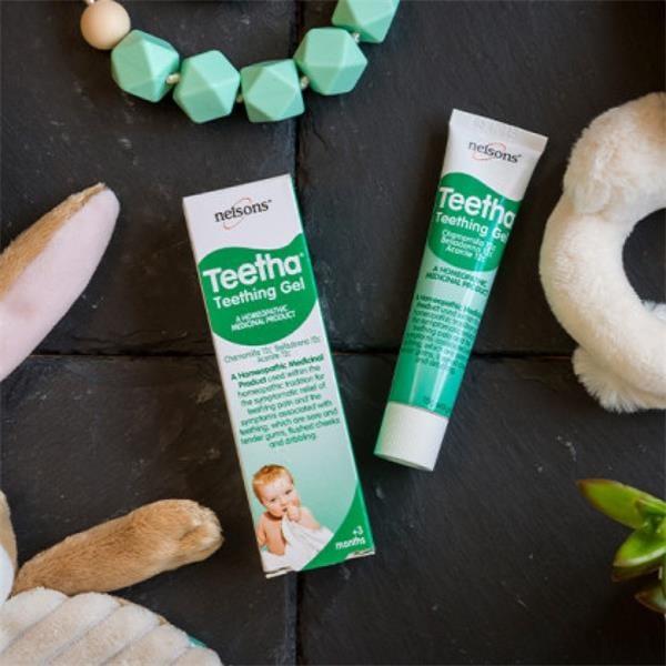 Nelsons Teetha Teething Gel 15g - Relief of teething pain, Sore and tender gums, flushed cheeks and dribbling