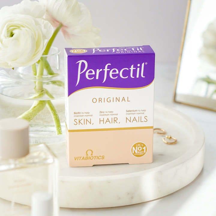Vitabiotics Perfectil Original Supplement for Skin, Hair & Nails - 30 Tablets. Contains Biotin, Zinc & Selenium