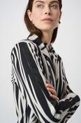 JOSEPH RIBKOFF WHITE BLAZER 264129 511 226 image