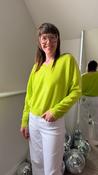 ABSOLUTE LIME V NECK FREYED TRIM KNIT MIGUELA 126
