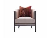 Venedik Blush Armchair – Elegant Curved Walnut Frame