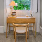 Bua Desk image