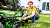 John Deere Mower Deere Z320R Zero Turn - MD Burke Ltd image