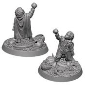 MZ664 The Lord of the Rings 'BILBO BAGGINS™ discovers the ARKENSTONE™' Fellowship figure.