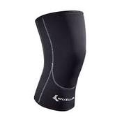 Mueller Closed Patella Knee Sleeve - large image