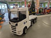 Official Scania 24V Ride-On Truck &amp; Trailer image