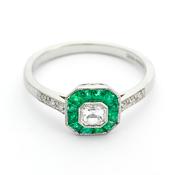 Emerald and Diamond Ring image