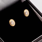 18 ct Oval Diamond Studs