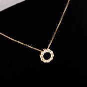 18 ct Diamond Circle Pendant