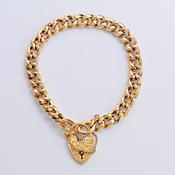 9 Carat Gold Curb Bracelet image