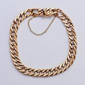 9 Carat Double Curb Bracelet image