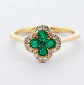 Emerald &amp;amp; Diamond Clover Ring image