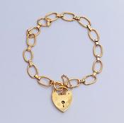 Oval Link Bracelet &amp;amp; Padlock image