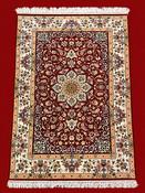 Isfahan Hand knotted Rug 5.5x3.5ft image