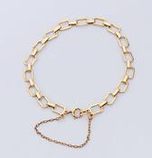 9ct Gold Rectangular Link Bracelet image