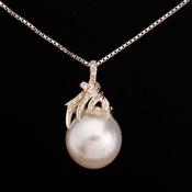 South Sea Pearl &amp;amp; Diamond Pendant image