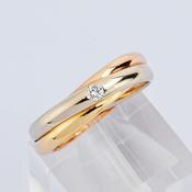 Three-Tone Gold Band with Solitaire Diamond image