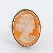 Gold Cameo Ring