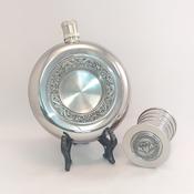 Mullingar Pewter Round Pocket Whiskey Flask with Expandable Cup.