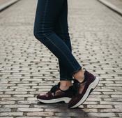 Remonte - D3V01 Burgundy Stretch Trainer