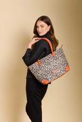 Alice Wheeler - Leopard/Black Shoreditch Travel Bag