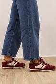 Xti - 146118 Burgundy/Cream Trainer image