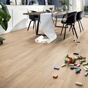 Whiteriver Mammut Plus 10mm Laminate Flooring - Macro Oak Light image
