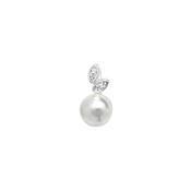 Sterling Silver Pearl Pendant with Leaf Detail image