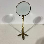 Desktop Magnifying Glass