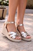 R&amp;amp;R MaryAnn Wedge Champagne