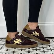 Another Trend A032 Iconic Burgundy Leather Trainers image