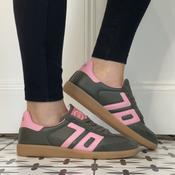 Back 70 Cloud N004 Spongy Forest Green and Pink Leather Trainer image