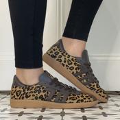Back 70 Shelly Fur Leopard/Coffee Trainers image