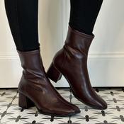 Miss Elastic 75311 Stretch Block Heel Burgundy Ankle Boot image