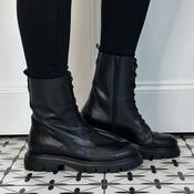 Wonders A-4313 Bones 13 Black Leather Laced Ankle Boots image