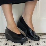 Wonders C-33100 Fly Wedge Black Patent Leather image