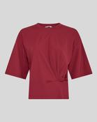 Breanne Noriel Tee in Rhubarb