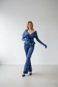 Cie suit image