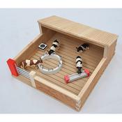 MILLWOOD CRAFTS Slatted House with Ring Feeder