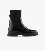 Janelle Boots