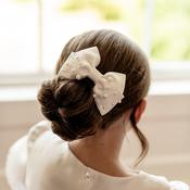 Pearl Bow