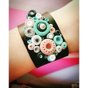busy garden bracelet - black/multicolour image