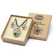 White Pressed Flower Jewellery Set image