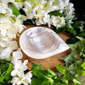 Teardrop Selenite Bowl