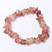 Strawberry Quartz Chipped Crystal Bracelet image